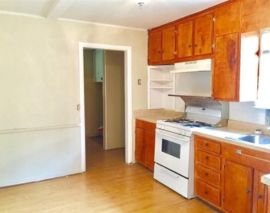 8616 Greenmound Avenue - Photo Thumbnail 1