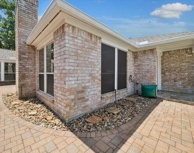 6511 Pauma Drive - Photo Thumbnail 2
