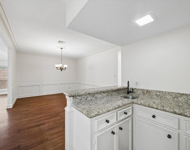 6511 Pauma Drive - Photo Thumbnail 7