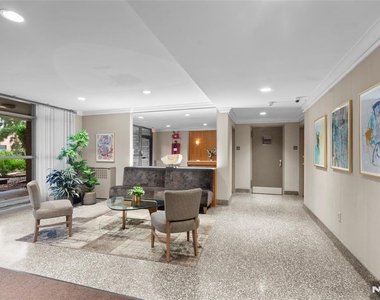 208 Anderson - Photo Thumbnail 23