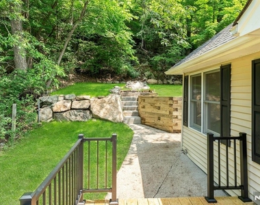 358 Lakeview - Photo Thumbnail 42