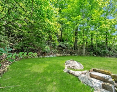 358 Lakeview - Photo Thumbnail 27