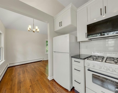 358 Lakeview - Photo Thumbnail 15