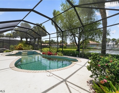 2317 Island Cove Circle N - Photo Thumbnail 36