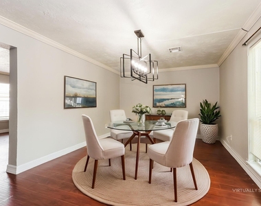 10122 Woodhollow Drive - Photo Thumbnail 6