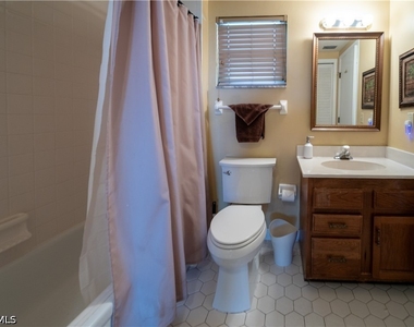 807 River Point Drive - Photo Thumbnail 11