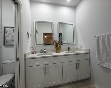 2260 Heritage Greens Drive - Photo Thumbnail 16