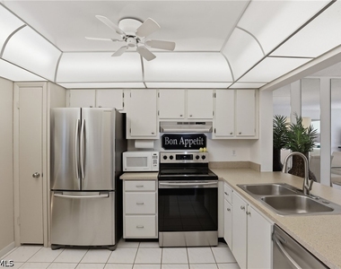 1086 Forest Lakes Drive - Photo Thumbnail 22