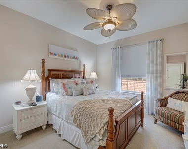 12040 Matera Lane - Photo Thumbnail 20