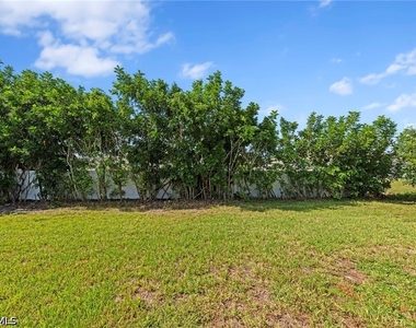 2022 Nw 9th Terrace - Photo Thumbnail 30