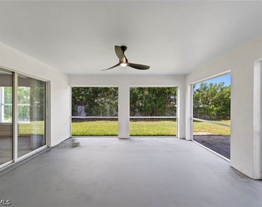 2022 Nw 9th Terrace - Photo Thumbnail 25