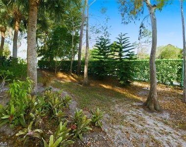 9570 Crescent Garden Drive - Photo Thumbnail 29