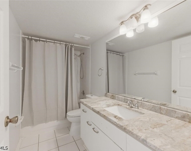 9570 Crescent Garden Drive - Photo Thumbnail 6