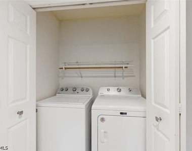 9570 Crescent Garden Drive - Photo Thumbnail 22