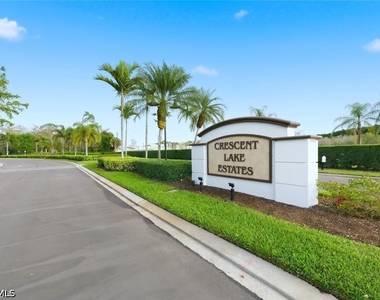9570 Crescent Garden Drive - Photo Thumbnail 31