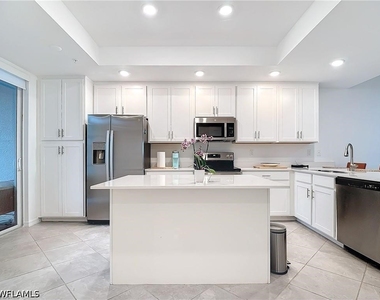 5453 Double Eagle Circle - Photo Thumbnail 2