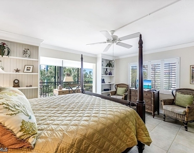2216 Gulf Shore Boulevard N - Photo Thumbnail 9