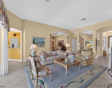 2317 Island Cove Circle - Photo Thumbnail 7