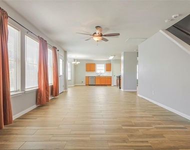 3202 Starbridge Park Lane - Photo Thumbnail 6