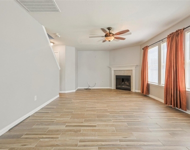 3202 Starbridge Park Lane - Photo Thumbnail 5