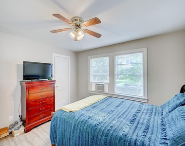 4311 Ione Street - Photo Thumbnail 15