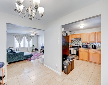 4311 Ione Street - Photo Thumbnail 10