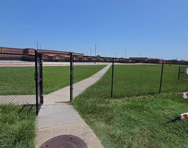 2834 Lockeridge Pines Drive - Photo Thumbnail 29