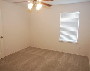 2834 Lockeridge Pines Drive - Photo Thumbnail 14