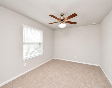 6302 Prince Place Drive - Photo Thumbnail 28
