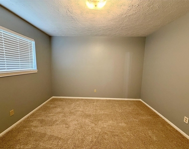 12603 Drumwood Lane - Photo Thumbnail 21