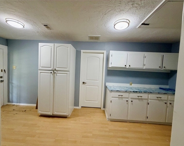 12603 Drumwood Lane - Photo Thumbnail 9