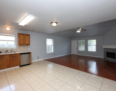 7430 Pouter Drive - Photo Thumbnail 10