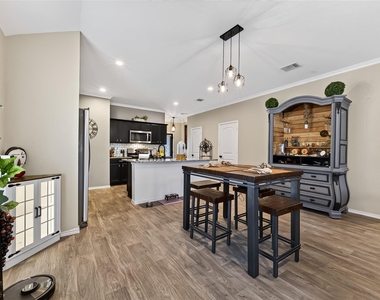 14319 Rain Drive - Photo Thumbnail 11