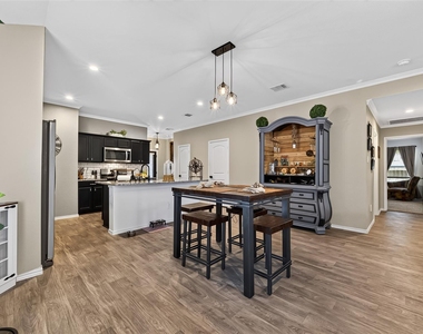14319 Rain Drive - Photo Thumbnail 12