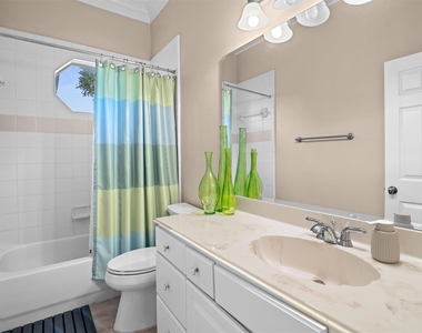 14030 Shoreline Drive - Photo Thumbnail 23