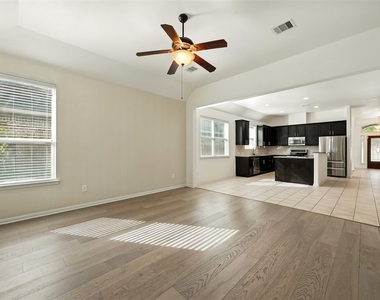 9219 Gilbert Hollow Drive - Photo Thumbnail 22