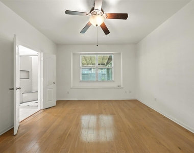 9219 Gilbert Hollow Drive - Photo Thumbnail 24