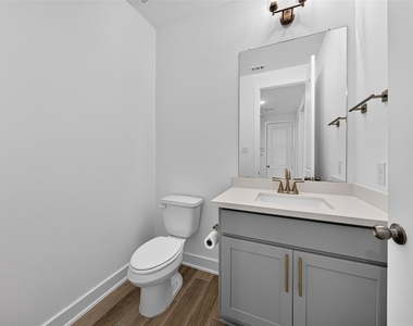 2803 Sweet Honey Lane - Photo Thumbnail 28