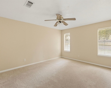 1712 Hazelwood Street - Photo Thumbnail 16