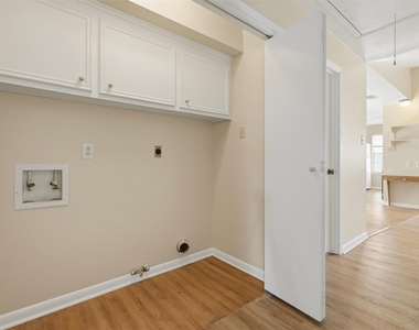1712 Hazelwood Street - Photo Thumbnail 15