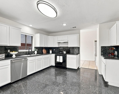 11714 Early Mist Court - Photo Thumbnail 6