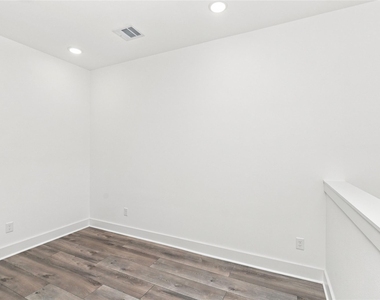 2908 Stevens Street - Photo Thumbnail 8