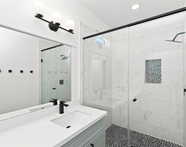 2908 Stevens Street - Photo Thumbnail 5