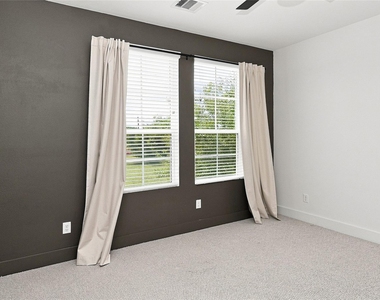 2908 Stevens Street - Photo Thumbnail 10