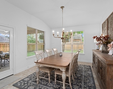 27121 Holtwood Grove Road - Photo Thumbnail 20