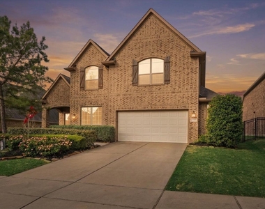 27121 Holtwood Grove Road - Photo Thumbnail 2