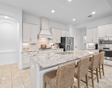 27121 Holtwood Grove Road - Photo Thumbnail 1
