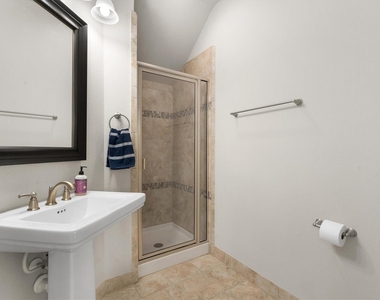 27121 Holtwood Grove Road - Photo Thumbnail 12