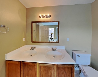 674 Cypresswood Trace - Photo Thumbnail 10