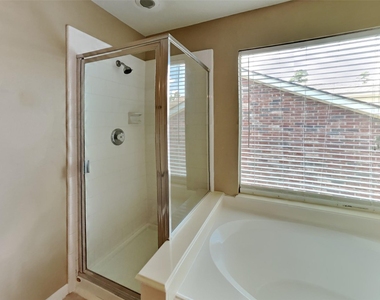 674 Cypresswood Trace - Photo Thumbnail 11